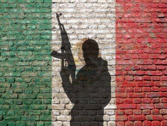 アボカド高騰の陰に、知られざる“血と暴力”が存在していた…農家を脅かすメキシコ「カルテル」の恐怖支配