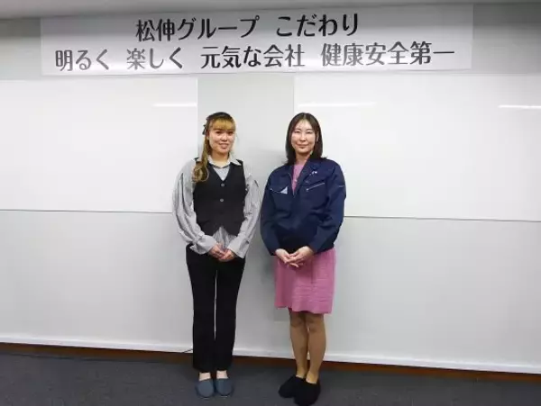 「イエスかハイか喜んで」男社会の“ガテン系”会社に入社した金髪娘…母と変えた“空気”「噂話やいじめは絶対に許さない」