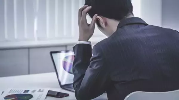 「AIを積極活用しろ」が現場を疲弊させる。営業の“武器”が増えるほど成果が出ない理由