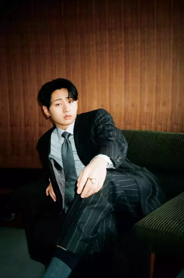 「まだデビューできていないから、1ミリも満足していない」バラエティに引っ張りだこの猪狩蒼弥が語った本音。驚異的な“後輩力”の正体とは