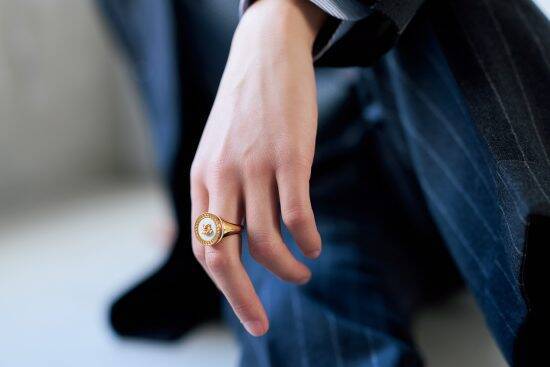 「まだデビューできていないから、1ミリも満足していない」バラエティに引っ張りだこの猪狩蒼弥が語った本音。驚異的な“後輩力”の正体とは