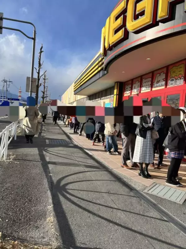 「品薄・トラブルも続出…「ボンボンドロップシール」は一過性ブームか、新たな文化か」の画像