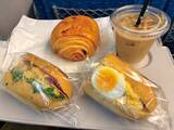 「東海道新幹線に乗る前に買い込む定番の『パン弁当』＜人生最後に食べたい弁当は？＞／久住昌之」の画像2