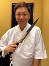 ブレイク時は「家で寝た記憶があまりない」はんにゃ.川島、驚きの現在。寿司職人として「1人前2万5000円」コースをふるまう