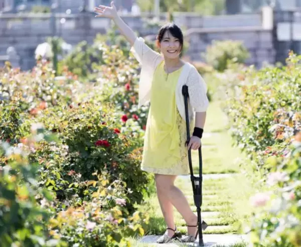 “3本足の女優”が前向きに生き続ける理由。妊娠中の子どもを亡くした悲しみとともに――仰天ニュース特報