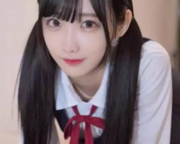 「「9頭身の美少女」の衝撃的な半生。医学部受験を強要した母との決別…のちに実家を訪れて判明した“衝撃の事実”」の画像