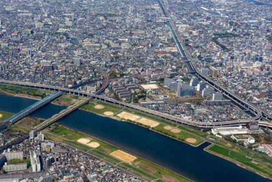 「ワンルーム10万円は当たり前」の東京で“一人暮らし向きな街”はどこ？東大生30人に聞いたら意外に人気だった“川の向こう側”とは