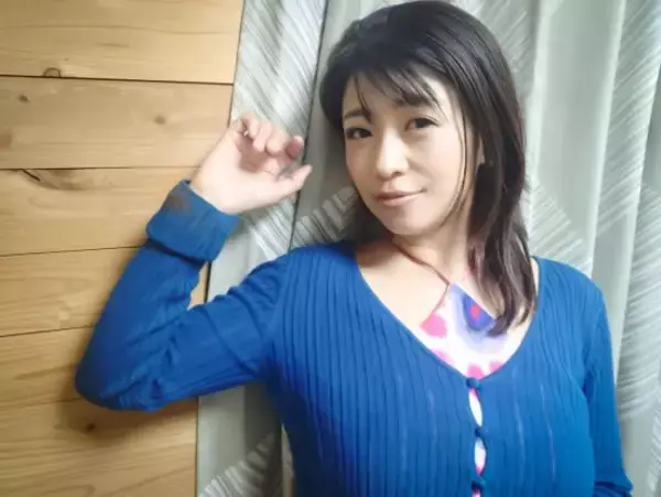 「高校時代の初彼氏は“担任の先生”」伝説の元セクシー女優が振り返る芸能生活“秘話”とリアルな恋愛事情