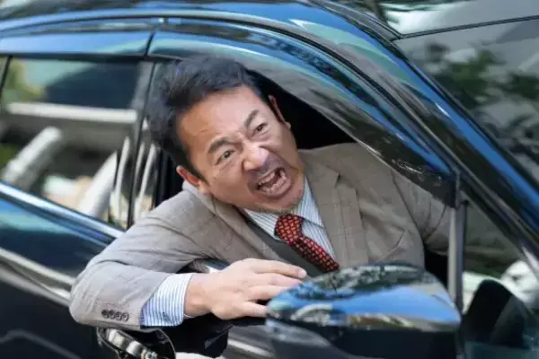 あおり運転”してきた車に「なぜつけ回すんですか？」運転手の中年男性の呆れた答えとは