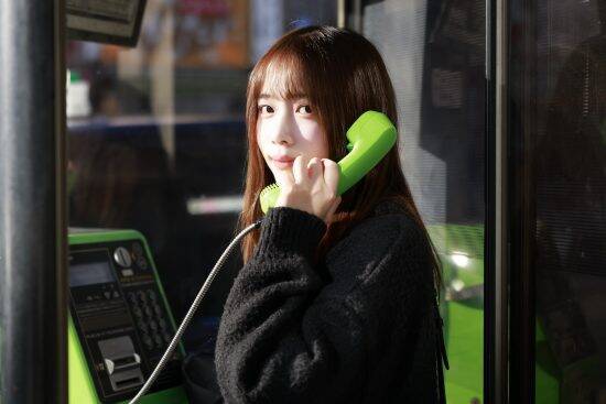 NSCで芸人を目指した女性が、“セクシー女優”のスカウトを断って「見えるか見えないか」で人気になるまで