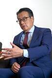 「「秘書を減らし、グリーン車もやめた」中道重鎮・岡田克也の“落選後”の現実。政治資金4500万円が消えて…」の画像1