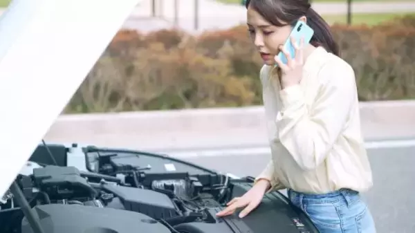 「自動車保険のロードサービス」があればJAFは不要？元ディーラーが教える、両者の“決定的な違い”と賢い使い分け