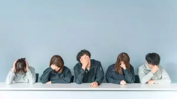 「黒字だから安心」が命取りに。40代から始まる“高コスト社員”の選別、大手企業が平気でクビを切る「冷酷な経営戦略」