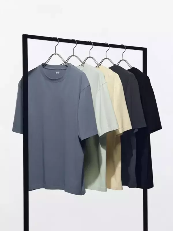 「ユニクロの夏服「590円なのに圧倒的な機能性」「数万円のモノに匹敵」絶対に買い逃してはいけない“マストバイ”15選」の画像