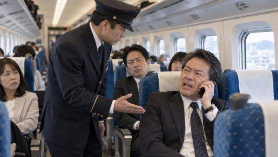 「もうすぐ終わるから」…新幹線で“大声通話”を続ける男性に、車掌が告げた“毅然とした一言”