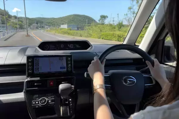 「「なんやワレ！」軽自動車に横並びで怒鳴り散らしてきた“あおり運転”の若者が一瞬で青ざめたワケ／「軽＝女性」というイメージは本当か調べてみた」の画像