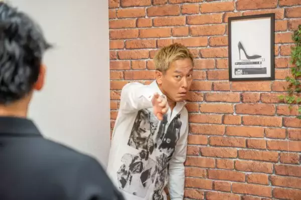 「じゅんいちダビッドソン51歳の現在地。月収3万8000円から本田ネタでブレイクも“一発屋で終わらない”生存戦略」の画像