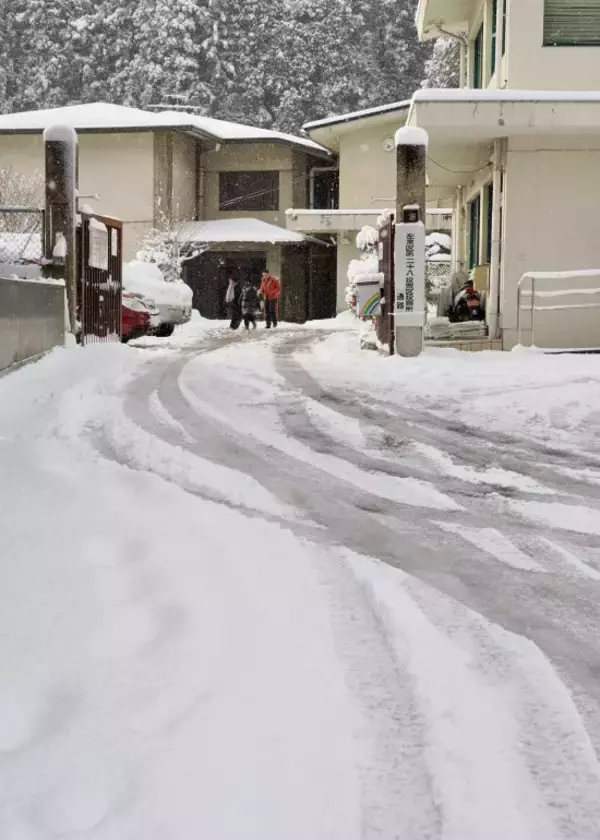 乙武洋匡が問う「誰のための選挙？」点字なし投票が生んだ見過ごされた不公平