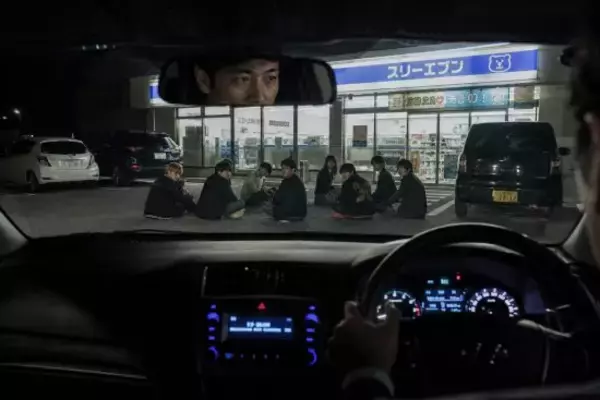 コンビニの駐車場を占拠するヤンキー8人組を追い払った“効果的な方法”「イキがっていた彼らの顔色が一変」30代男性が放った拳より強力な一言