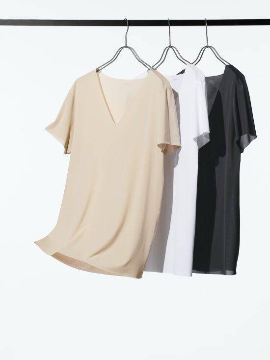 ユニクロ感謝祭「夏Tの最高峰が1290円」「数万円クラスのニットポロが1990円」“今すぐ買っておくべき”5アイテムとは