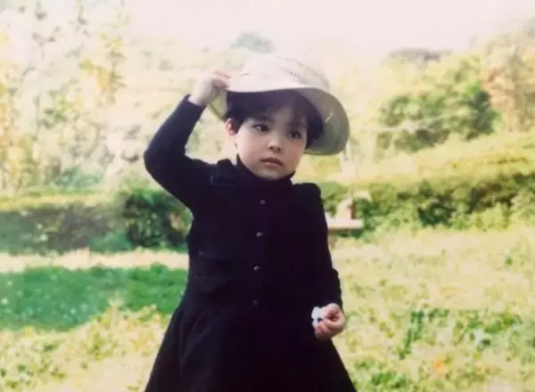 「「月1回3時間」だけ外出許可…12歳から“塀の中”で暮らした少女がたどり着いた生き方「苦労には、すべて意味があります」」の画像