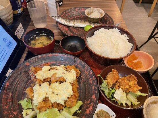 大戸屋に入るのは「バカ」だと思っていた32歳記者が“豹変”…定食のバランスが「ちょうどいい」「浄化される」と感じるようになるまで