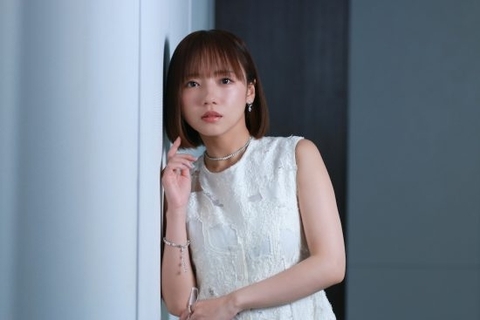 長澤まさみと挨拶 涙出そうに