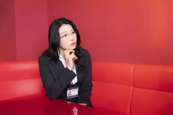 「“歴代の女子社員のなかで一番美人”と話題のセクシー女優がデビューを決めたワケ「女子社員シリーズへの憧れがあって…」」の画像