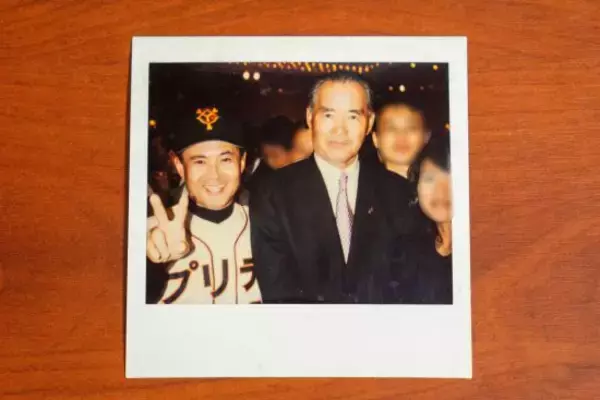 「プリティ長嶋が語る「長嶋監督は水や空気のような存在」。ミスターの訃報から半年、政治家として歩む71歳の今」の画像