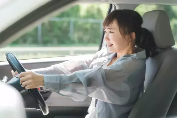 「“あおり運転”してきたバスが後ろから追突。約2年半の裁判でも「諦めないでよかった」と思えるまで――大反響セレクション」の画像