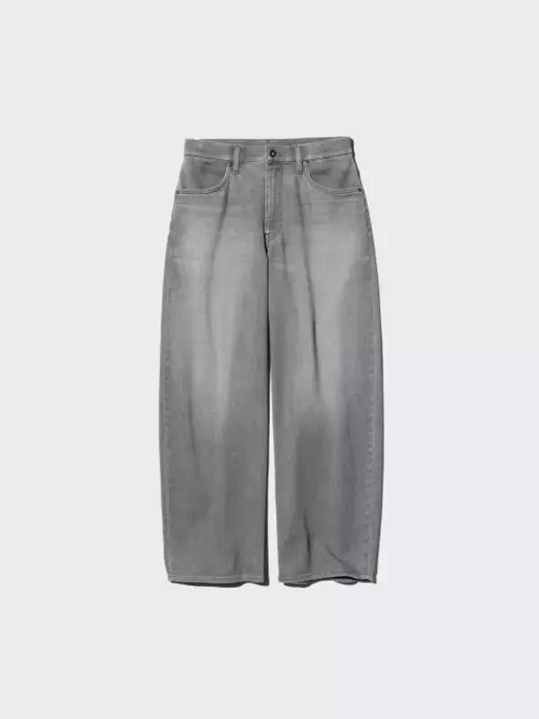 「ユニクロ・GU「今年の最高コスパ品」「590円という破格」関係者が“私物”として愛用する3つの傑作アイテム」の画像