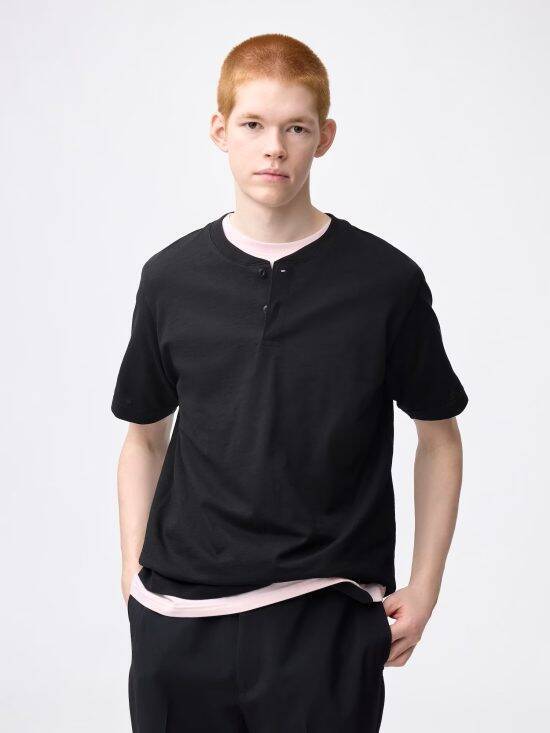 ユニクロ・GU「今年の最高コスパ品」「590円という破格」関係者が“私物”として愛用する3つの傑作アイテム