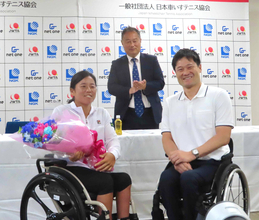 車いすテニス　上地結衣　生涯ゴールデンスラム達成の快挙に「実感が、まだあまりない。お祝いのメッセージとかで徐々に湧いてくるのかな」