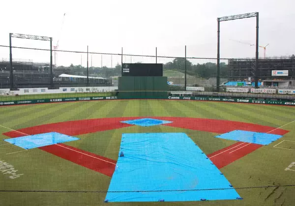 【高校野球】江戸川―小山台は雷により継続試合に　１８日の午後２時から再開…東東京大会