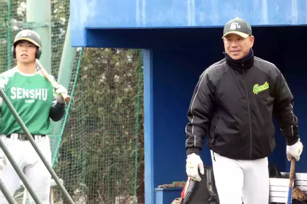 【大学野球】 １部復帰を目指す元広島の専大・町田公二郎新監督 「皆さんに喜んでいただけるように」