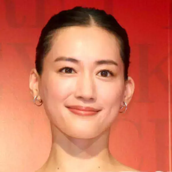 綾瀬はるか、中学時代のバスケ部親友に“モテ過ぎ伝説”暴露される「告白されたことがないんですよ」と明かされた理由は