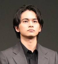 フジ月９【サバ缶】出番わずか１７秒！まさかのタレント「久々に見た」「誰かと」「綺麗なお姉さん」「熊切あさ美がドラマに」