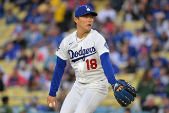 山本由伸が課題の初回にいきなり今季最速１５８キロ　３者凡退の好発進でスマイル　登板前日の大谷翔平は大不振もスタメン出場