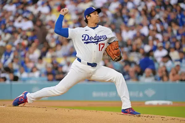 大谷翔平、５回まで無安打１失点投球で５勝目の権利　菅野智之から初回に先頭打者アーチで自援護