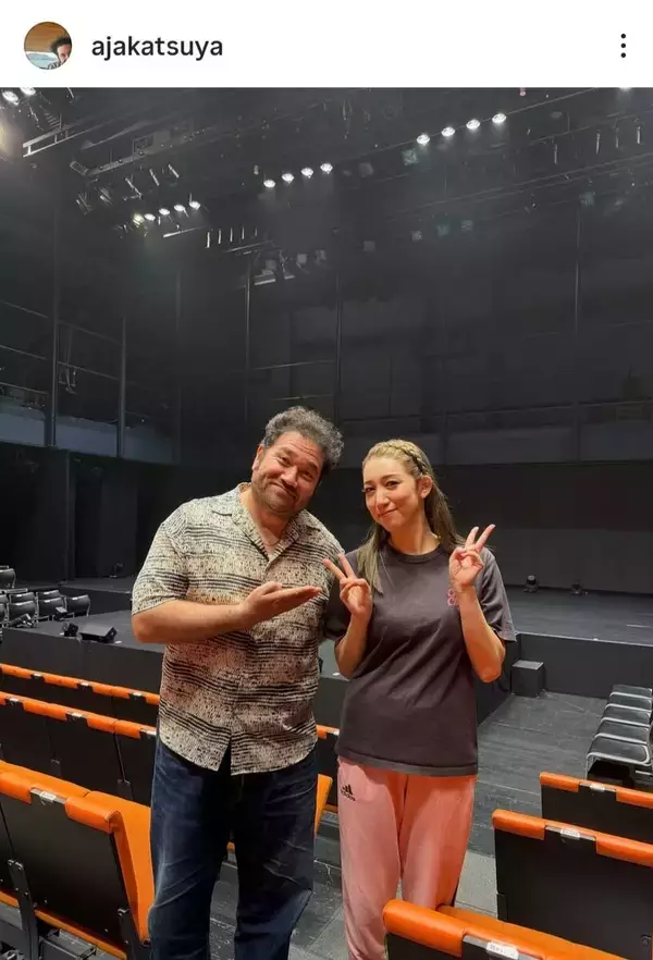 ５１歳俳優「お嫁ちゃん」３９歳女優の妻と２ショット！意外な事実にファン驚き、コメント殺到「マジですごい方なので」勝矢に教える