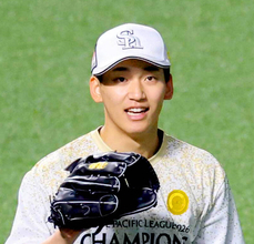 【ソフトバンク】前田悠伍が日本Ｓへ即始動　ＣＳ球団最年少勝利の翌日に休日のドームでキャッチボール