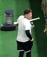 巨人・リチャードが岡本和真の英語の先生に「これを頼む場合はなんて言います？」…「結構英語できていた」と太鼓判