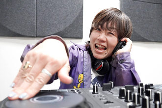 野口みずきさん!?｢DJみずき｣大阪国際女子マラソンで魂の"選曲"25日号砲チェキラ！