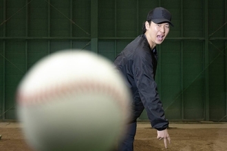 【巨人】開幕投手候補の山崎伊織「行けるようには準備して」Ｇ球場で自主トレ公開「２段階レベルアップ」