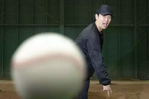 【巨人】開幕投手候補の山崎伊織「行けるようには準備して」Ｇ球場で自主トレ公開「２段階レベルアップ」