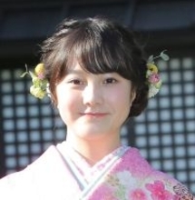 「大富豪強そう」本田紗来が披露したトランプだらけのジャケットにくぎ付け！