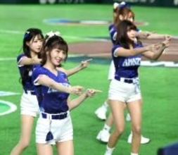 【ＷＢＣ】キュートなチアも狂喜乱舞　台湾、３戦目で魂の今大会初得点　日本戦じゃないのに超満員の大応援団