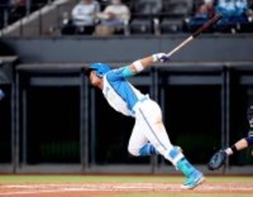 日本ハム・万波中正が両リーグ最多５発　絶好調のワケは「フィジカルの成長」と「反省会」