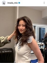 今田美桜が「スタイル抜群」ミニスカにくぎ付け「半端ない」「目が覚めた」ピタッとノースリーブ「素晴らしい」