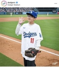 佐々木朗希が始球式に招待した少年の存在「お互いに頑張っている」　出会った４年前は白血病で長期療養中、ドジャースタジアムで再会